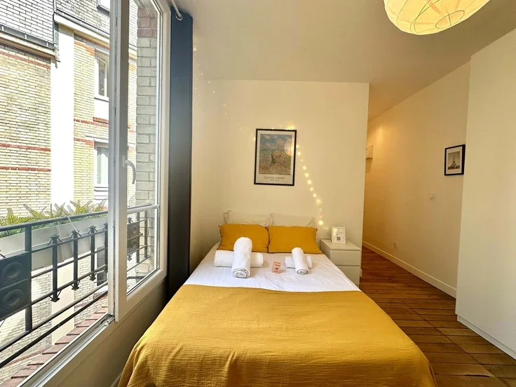 Flat Rue Olivier de Serres in Paris