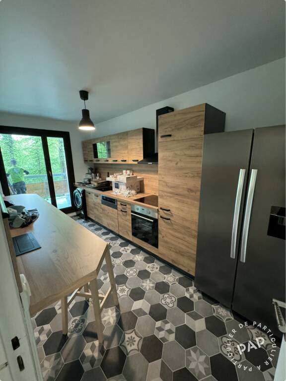 Appartement Route de service à Tremblay-en-France