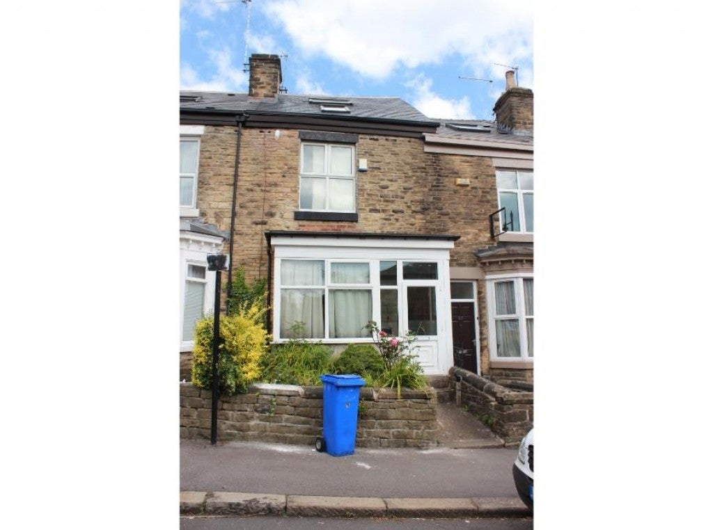 House Pisgah House Road in Sheffield