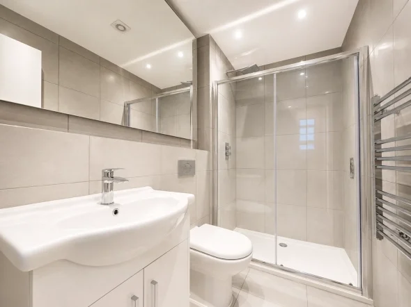 Flat Fortis Green in Greater London