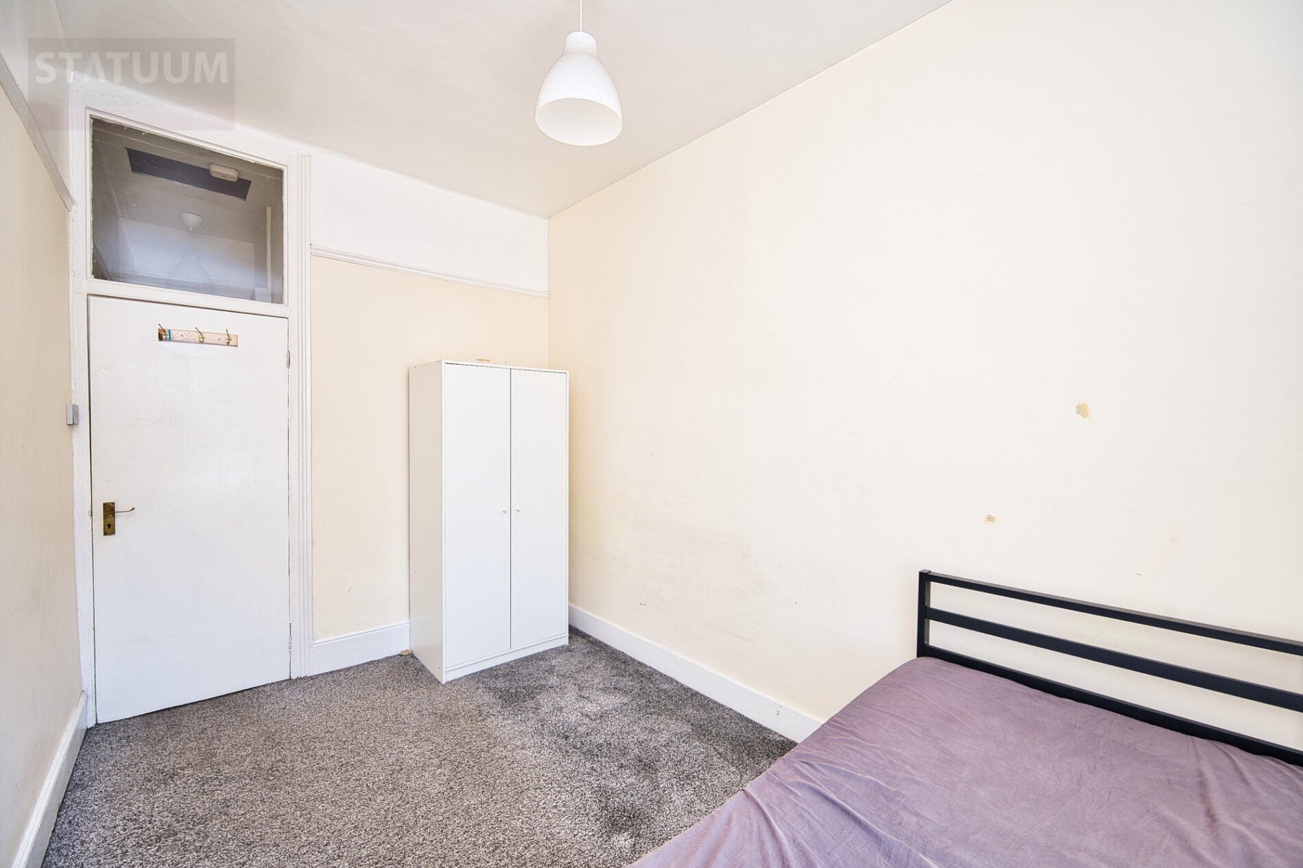 Flat Romford Road in Greater London