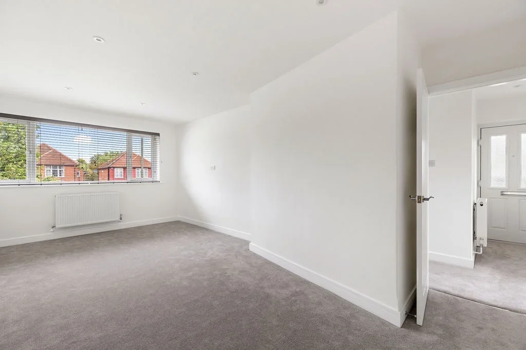 Flat Terrace Road in Walton-on-Thames