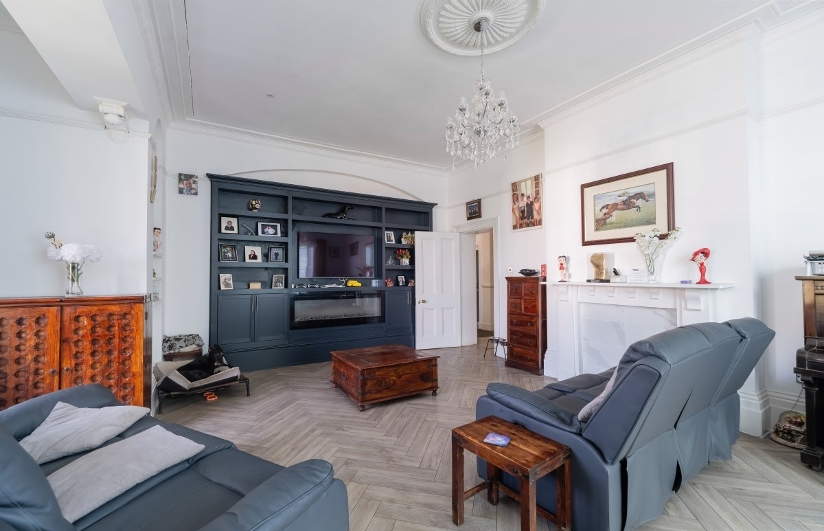 House The Glebe in Greater London