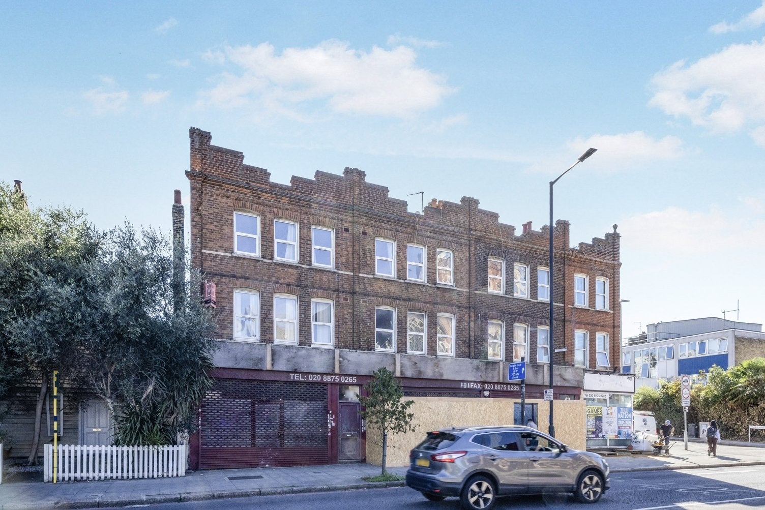Flat West Hill in Greater London
