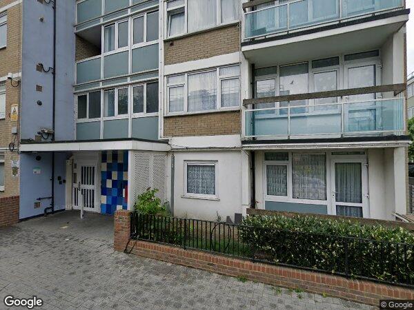 Flat Giraud Street in Greater London