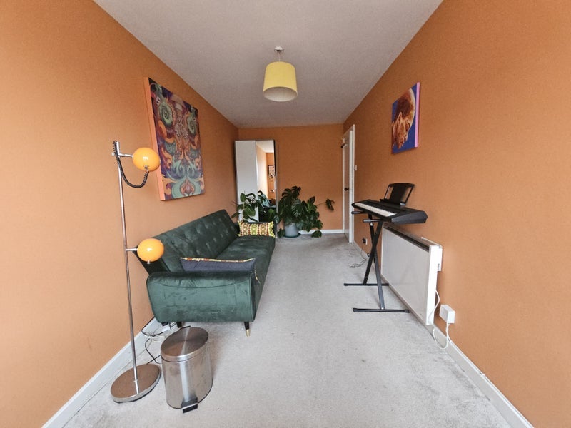 Room Deptford High Street in Greater London