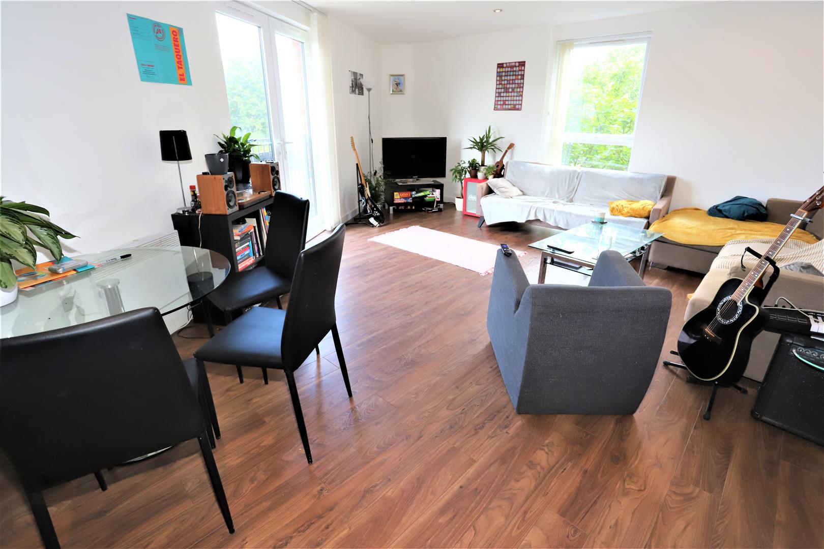 Flat Sillavan Way in Salford
