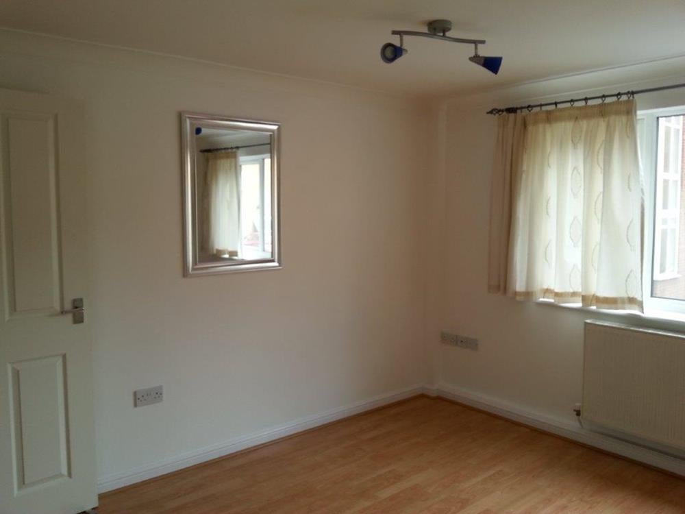Flat Heron Quay in Bedford