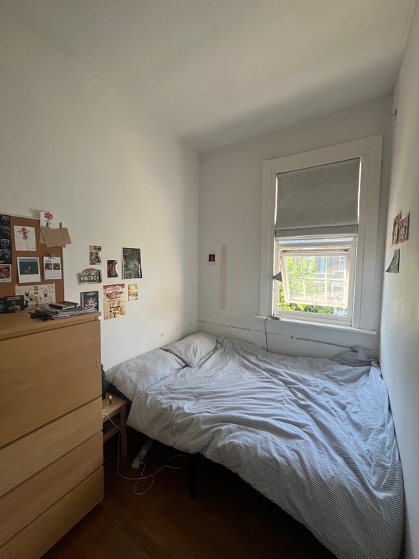 Room Gunton Road in Greater London