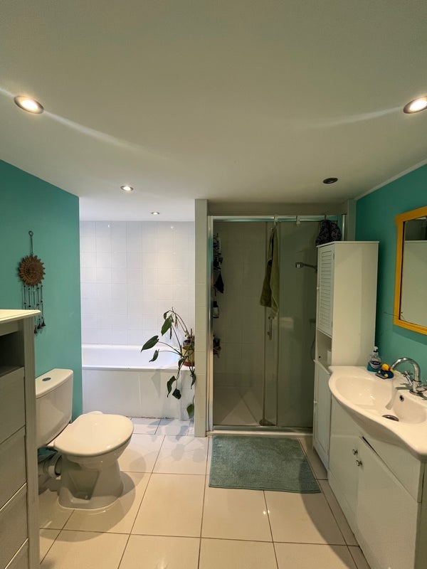 Room Gunton Road in Greater London