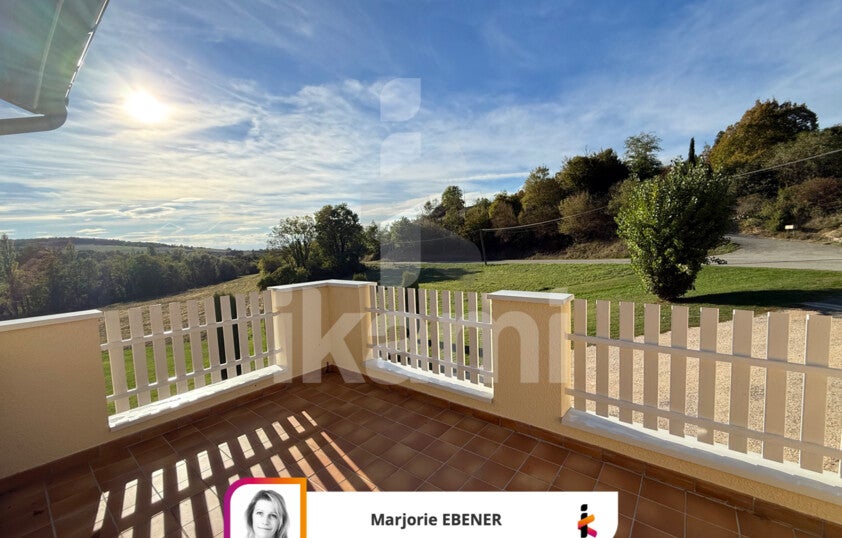 House Route du Laris in Hauterives