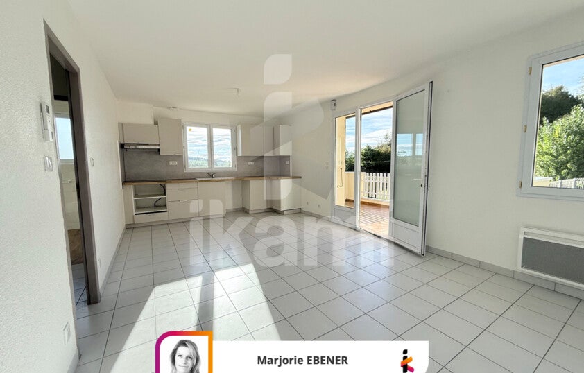 House Route du Laris in Hauterives