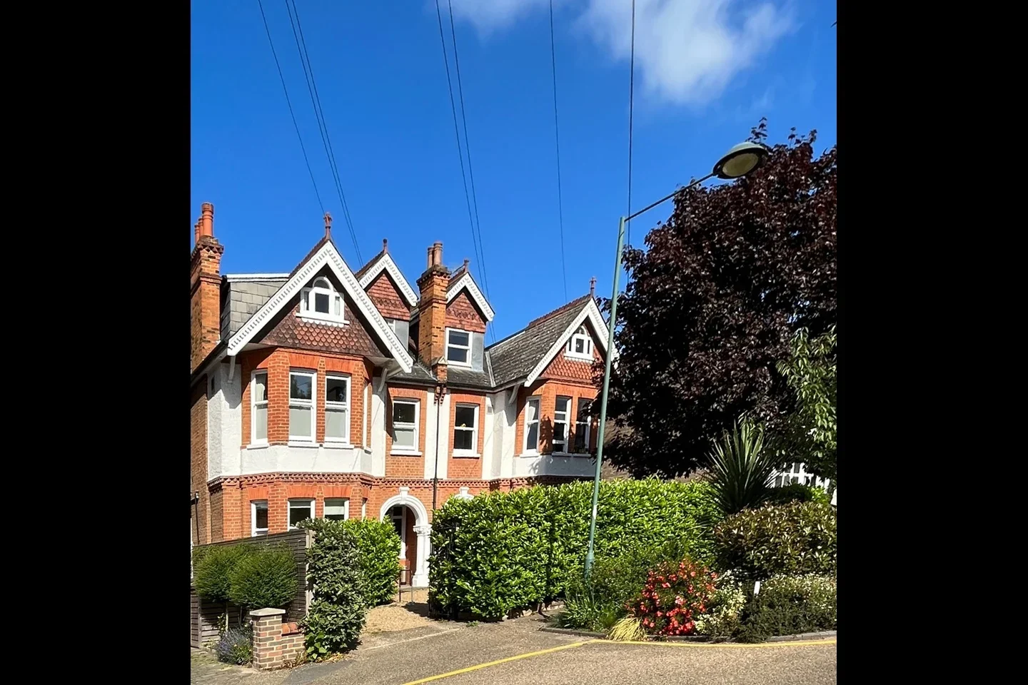 Flat Manorgate Road in Greater London