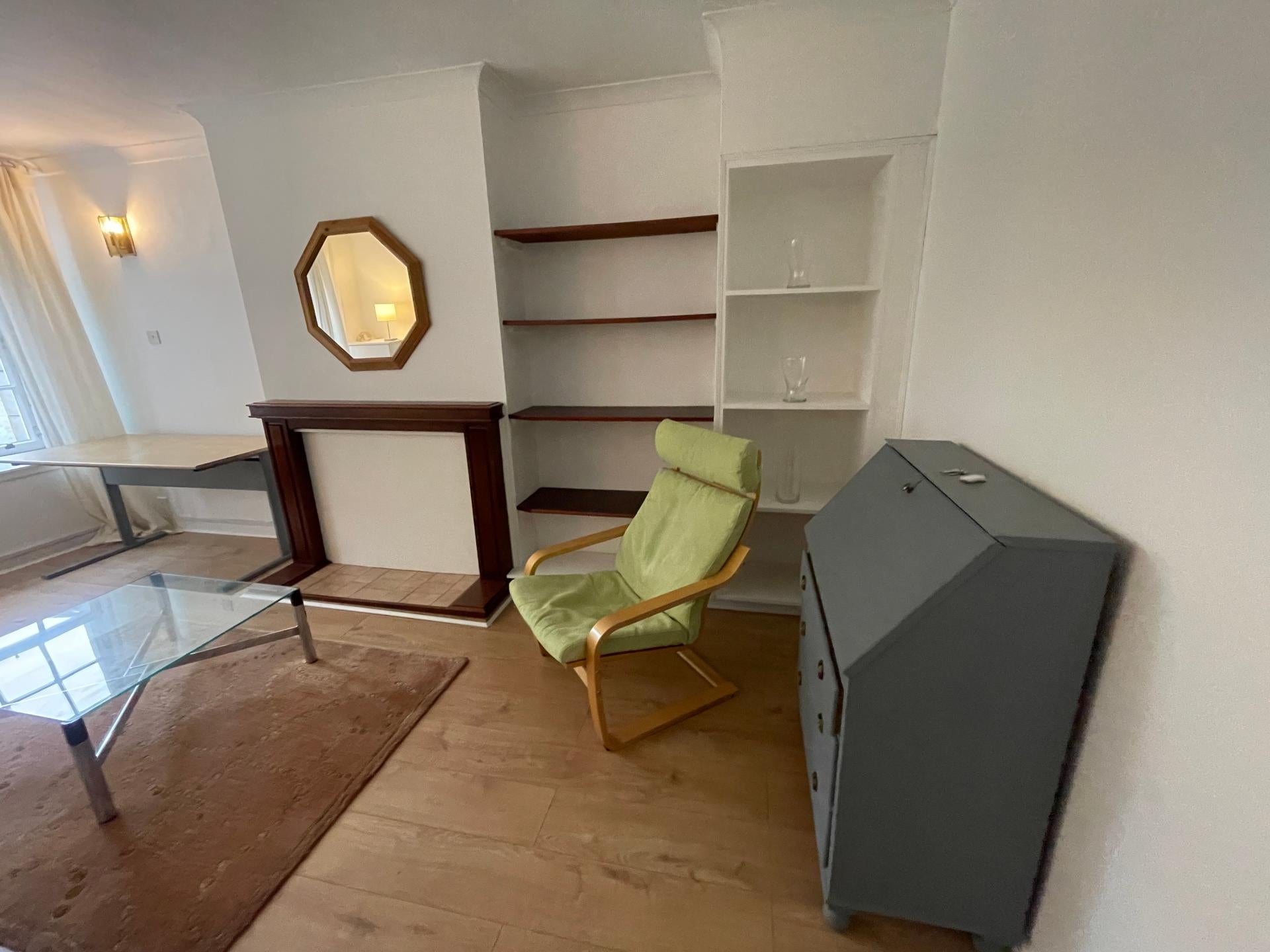 Flat Canongate in City of Edinburgh