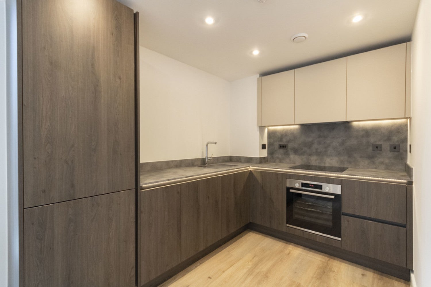 Flat Gawney Lane in Harborough