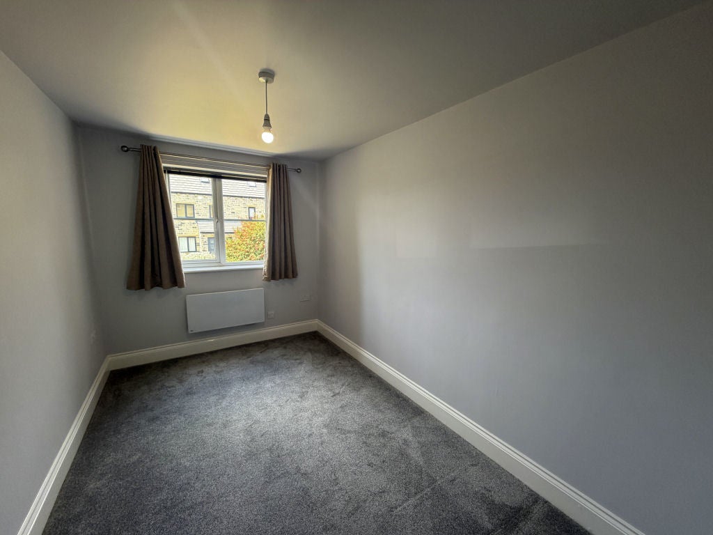 Flat Barnsley Road in Kirklees