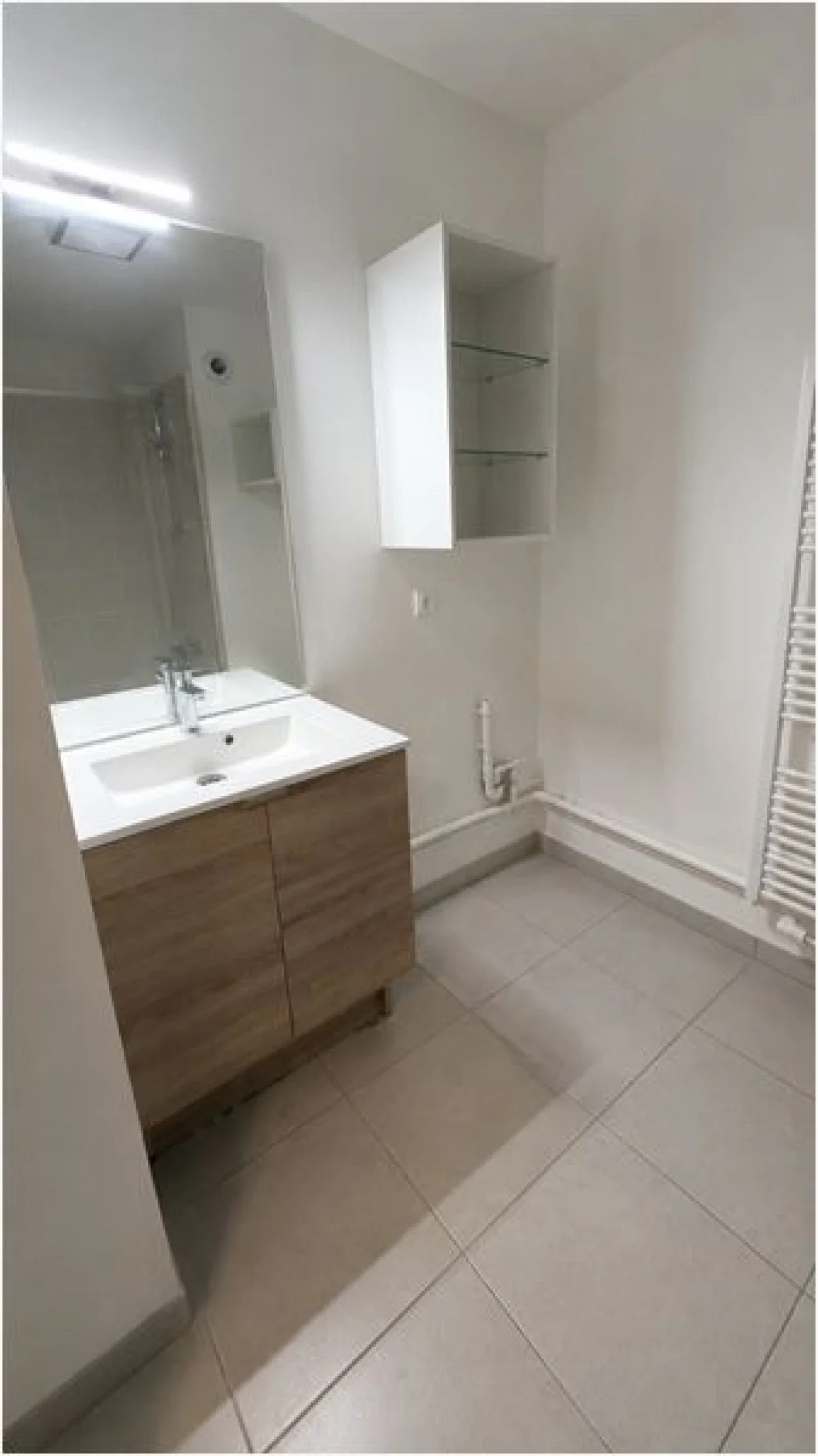 Flat Rue Du Docteur Henri Vanuxeem in Nieppe