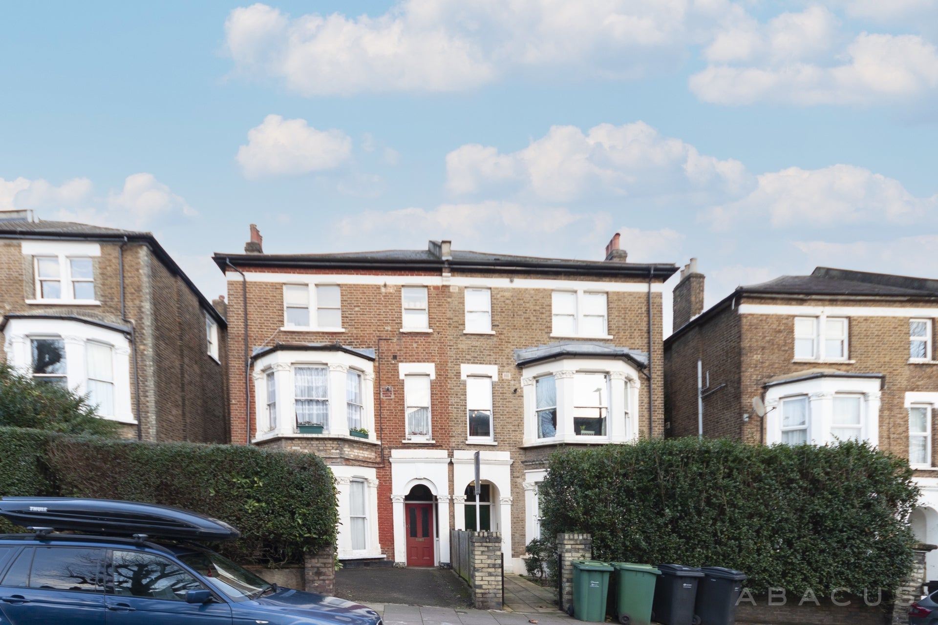 Flat Fordwych Road in Greater London