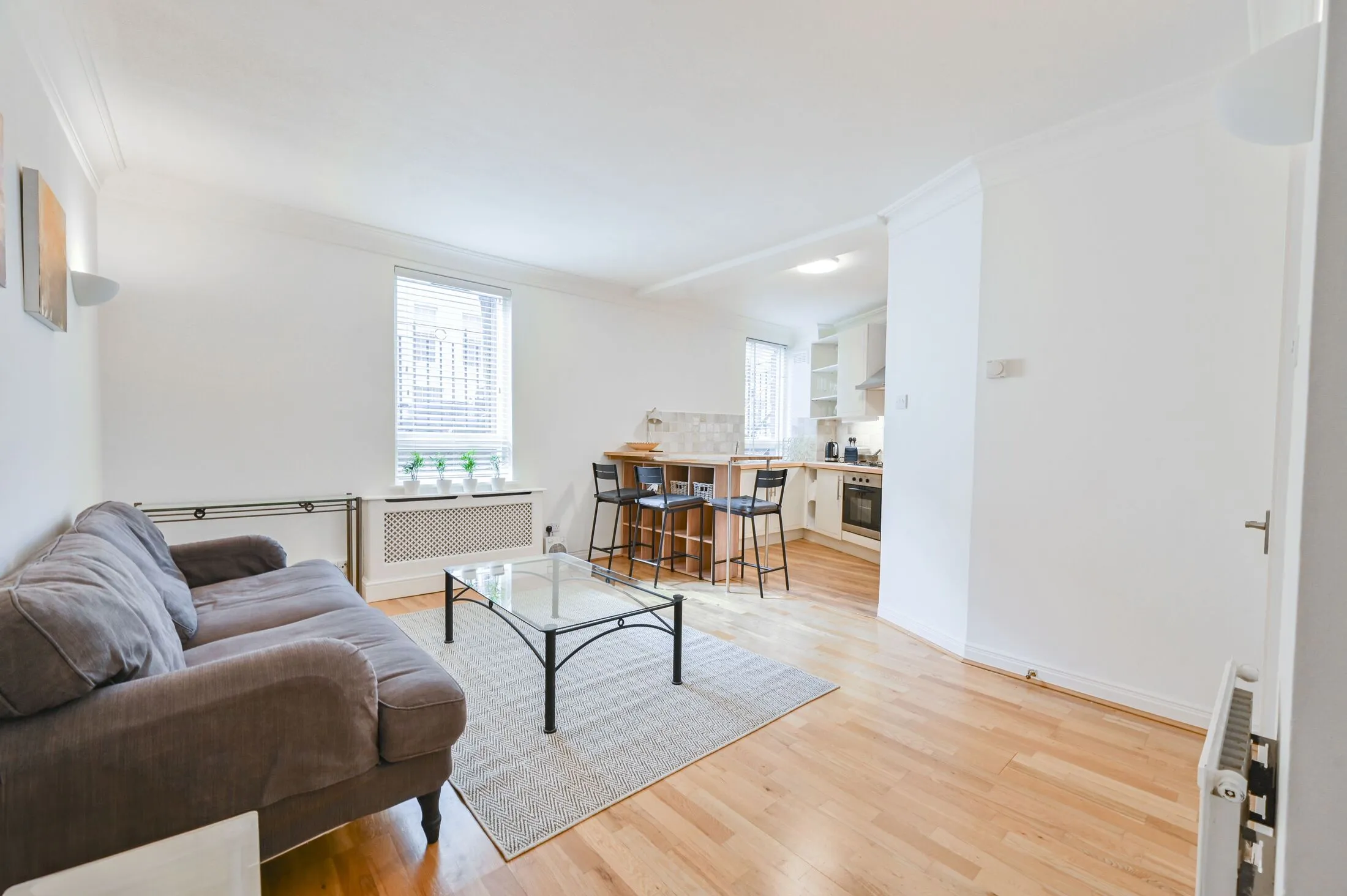 Flat Seymour Place in City of Westminster
