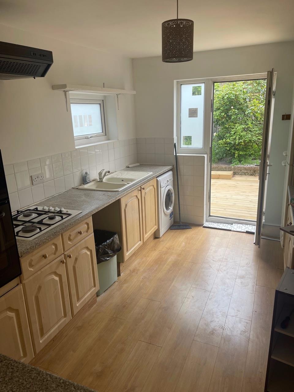 Flat Hawstead Road in Greater London