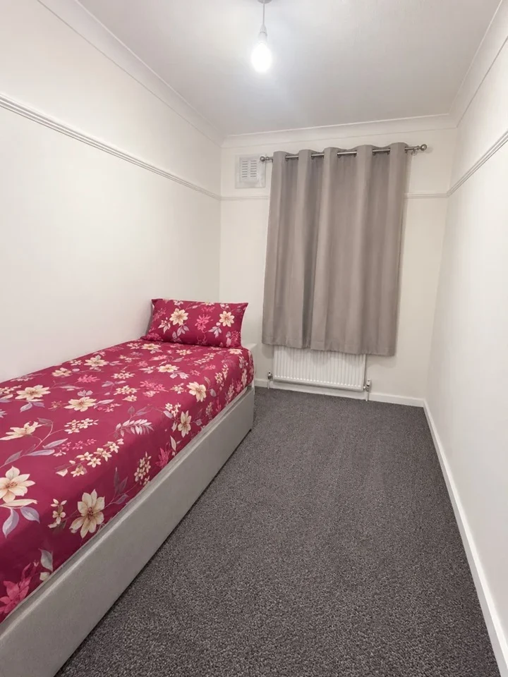 Room Greenway in Greater London