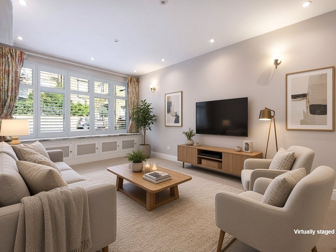 House Walpole Mews in City of Westminster