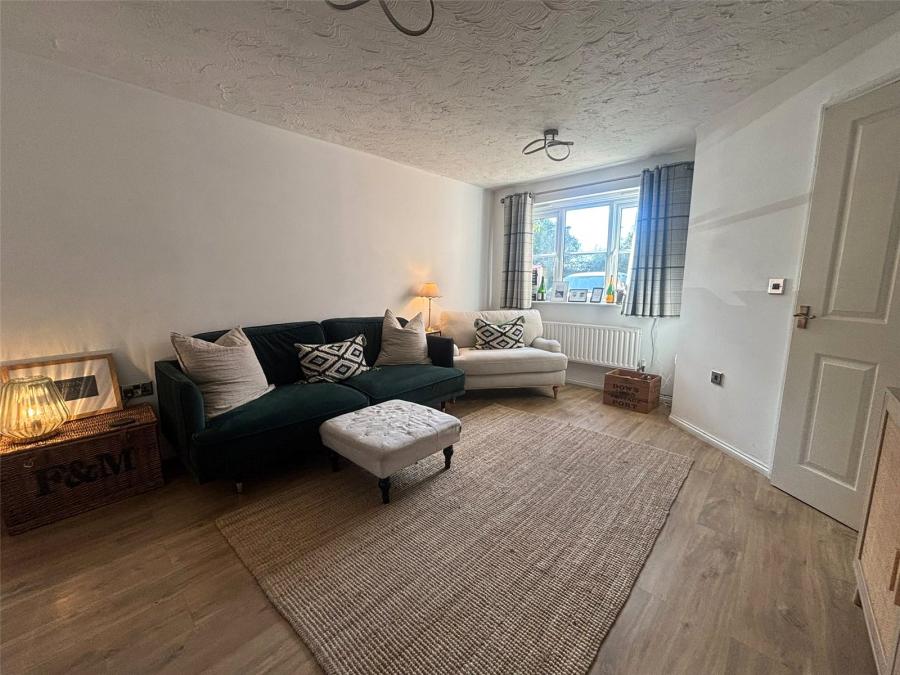 House Harrow Way in Sindlesham
