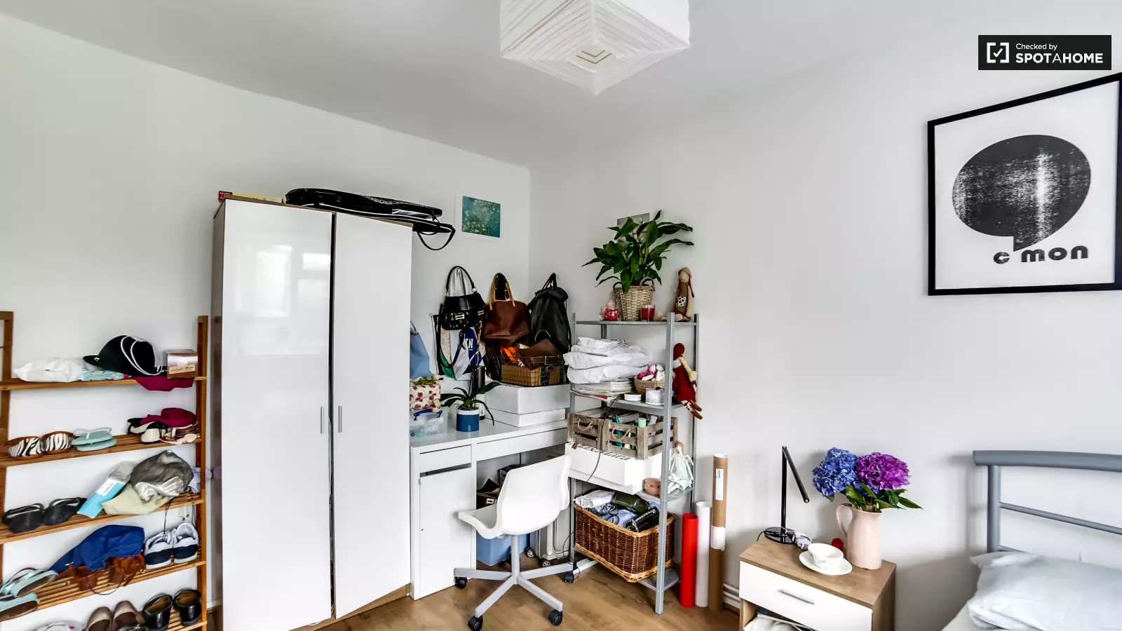 Flat Devons Road in Greater London