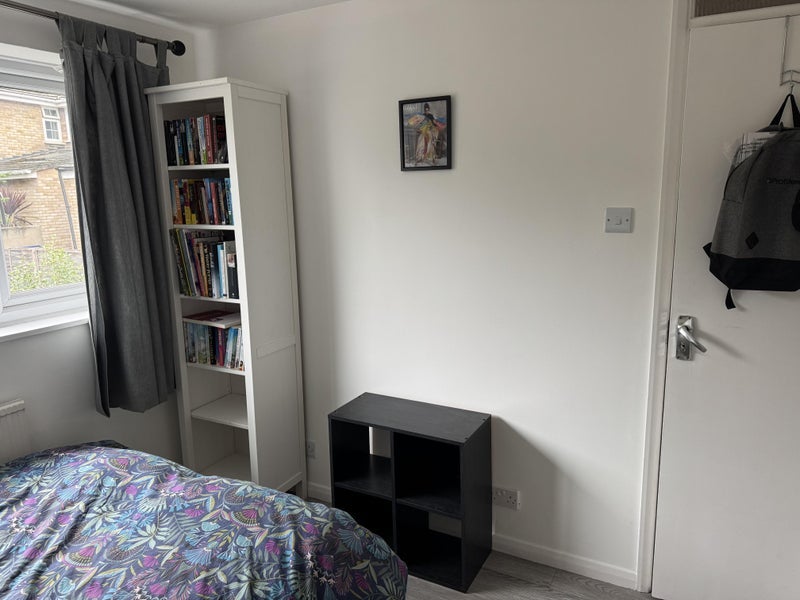 Room Clare Road in Maidenhead