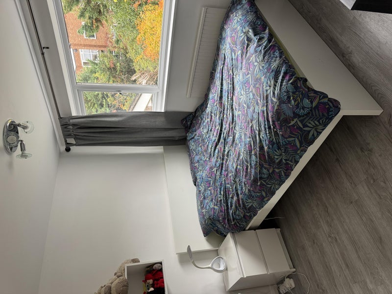 Room Clare Road in Maidenhead