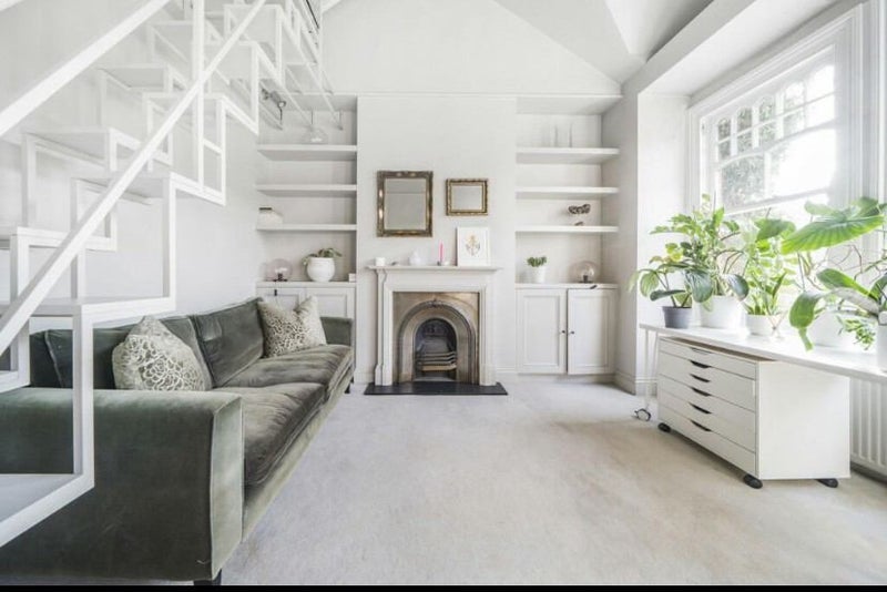 Room Oaklands Grove in Greater London