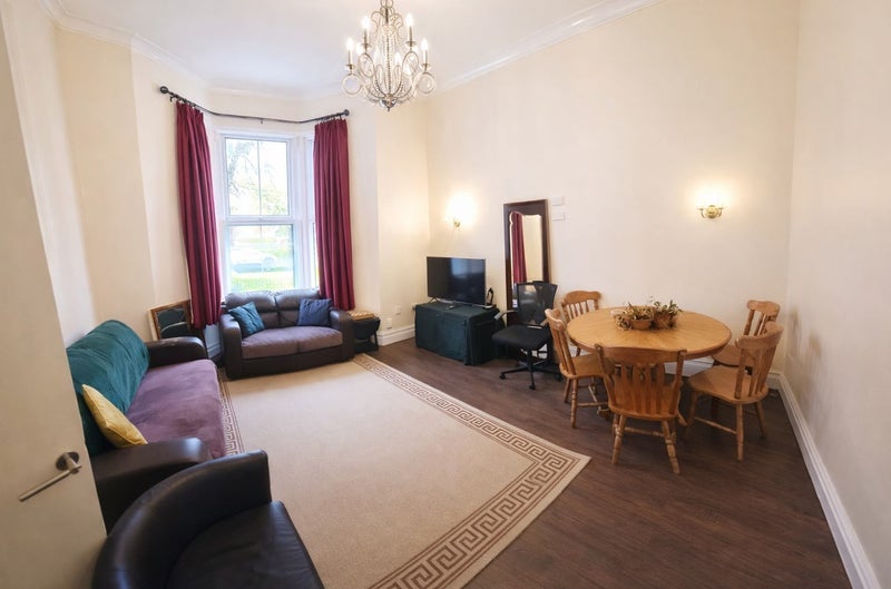 Room Fitzhamon Embankment in Cardiff