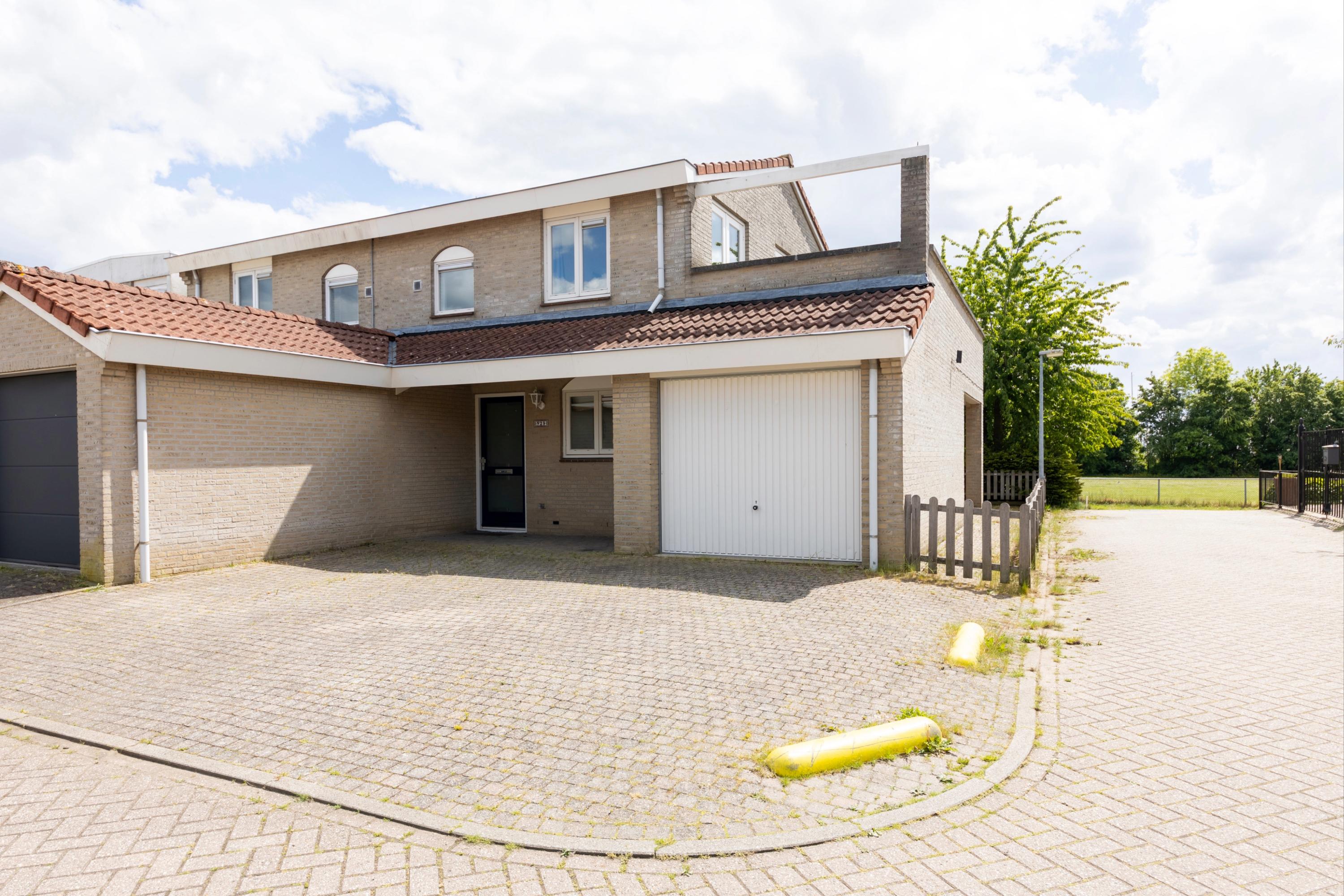 Hoekwoning te koop: Kreijendijk 29, Maasbommel