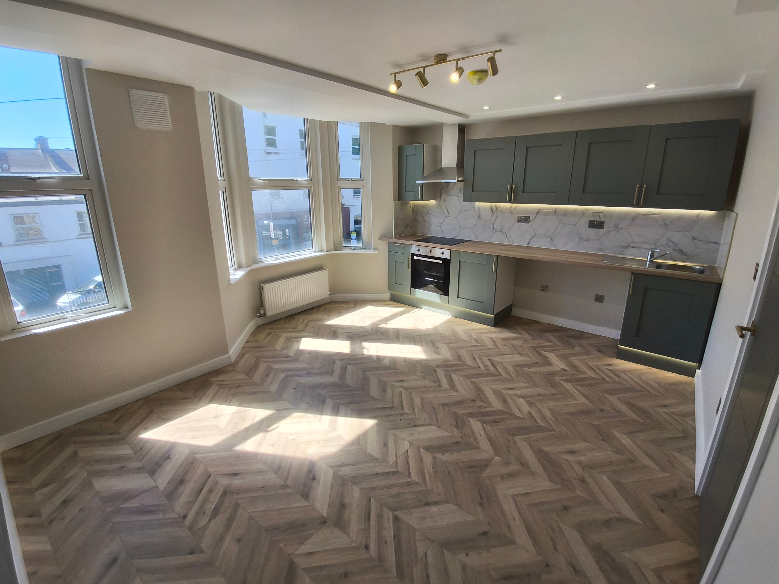 Flat Rucklidge Avenue in Greater London