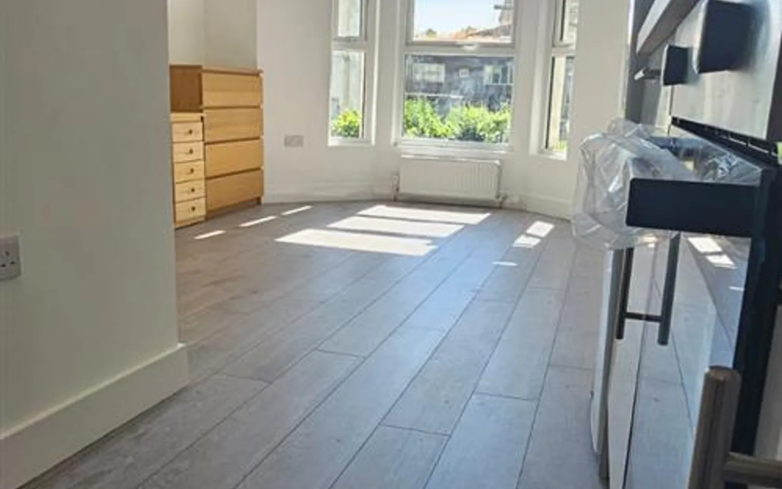 Room Coleridge Road in Greater London