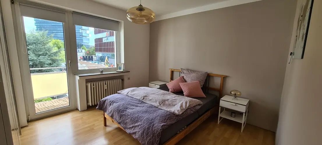 Wohnung Uerdinger Straße in Düsseldorf