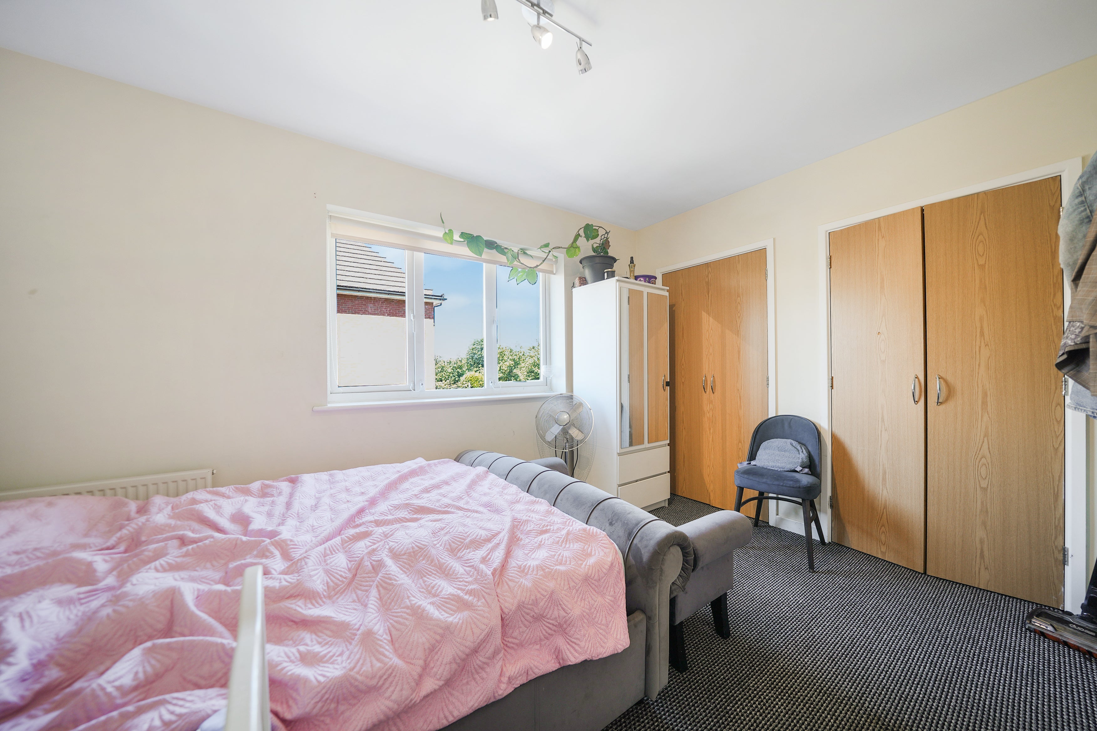 House Academy Place in Greater London