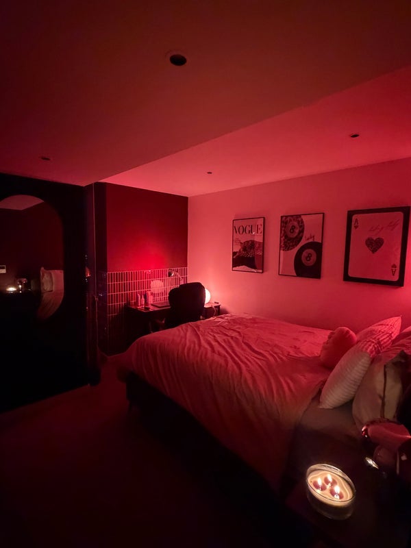 Room Marsh Wall in Greater London