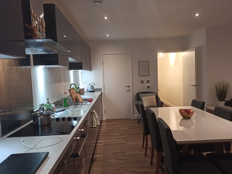 Room Taylor Place in Greater London