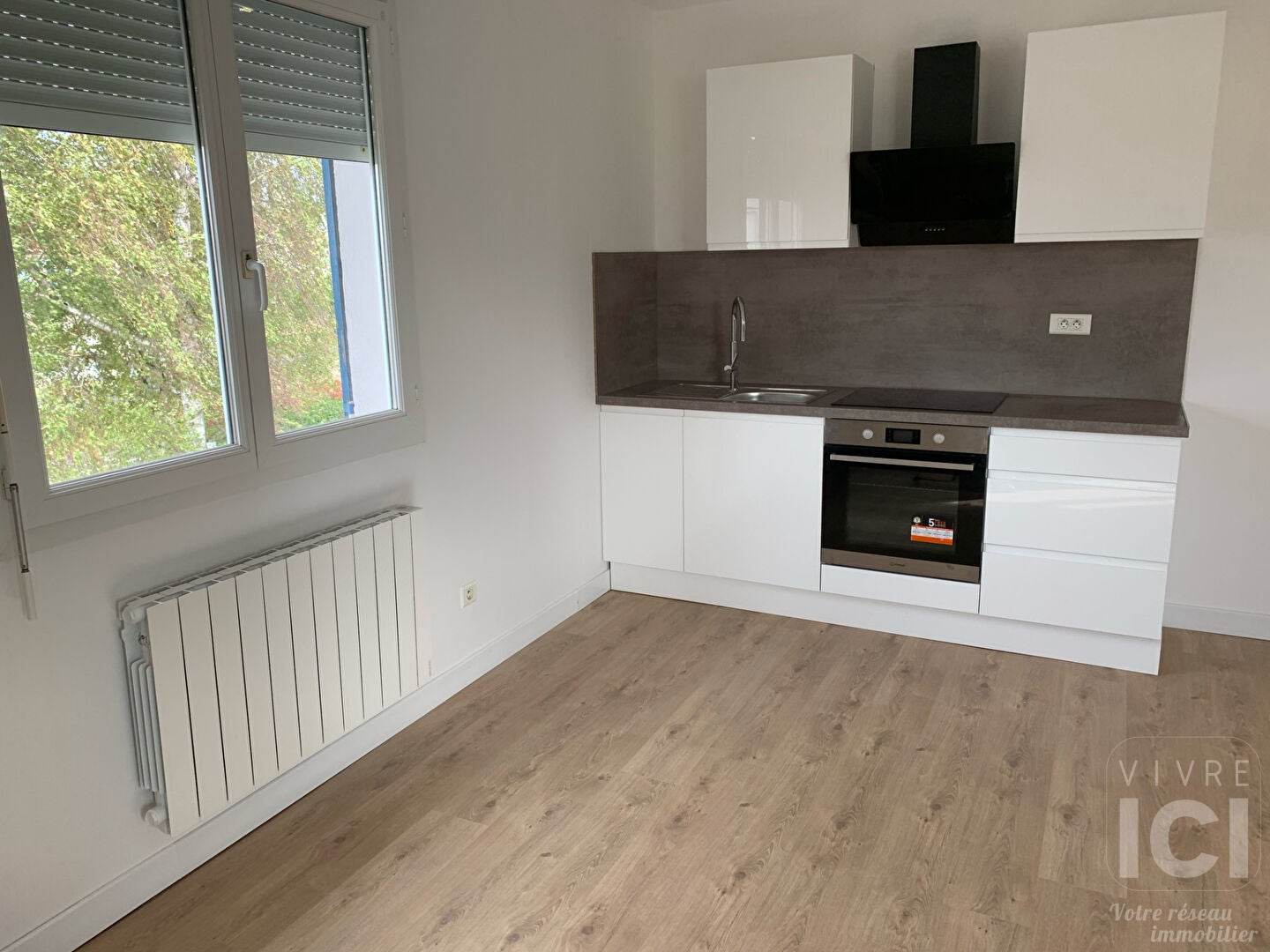 Flat Place Aristide Briand in Carquefou