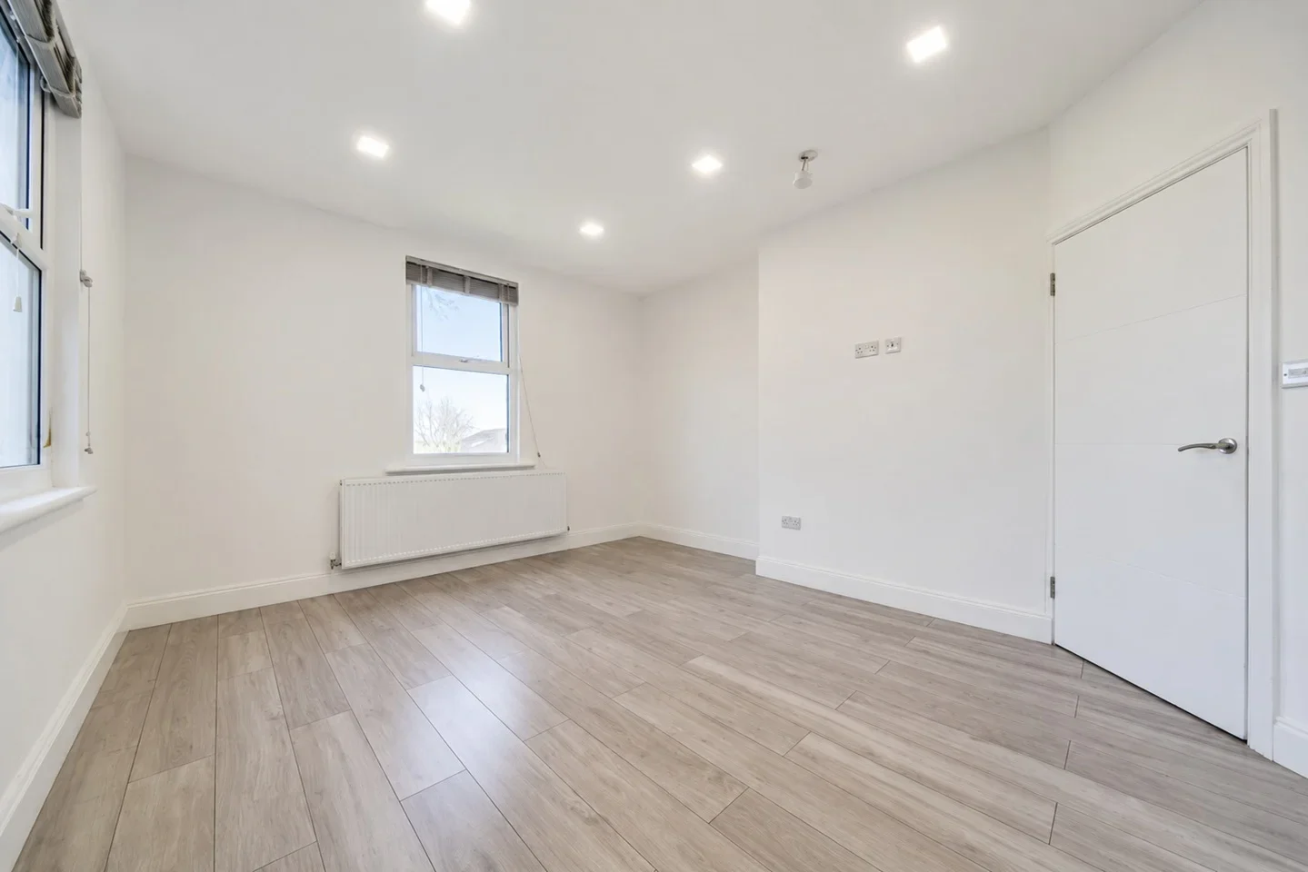 Flat Anerley Road in Greater London