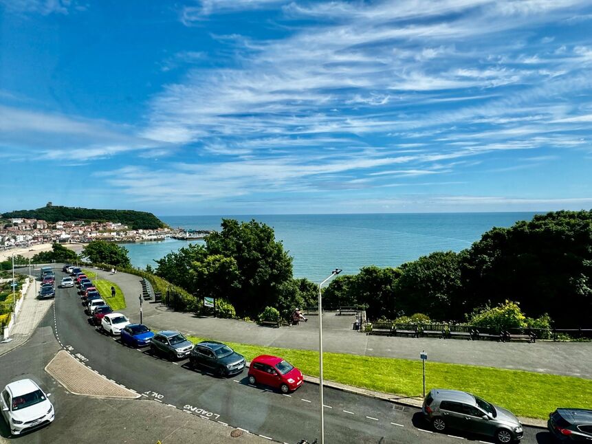 Flat Esplanade in Scarborough