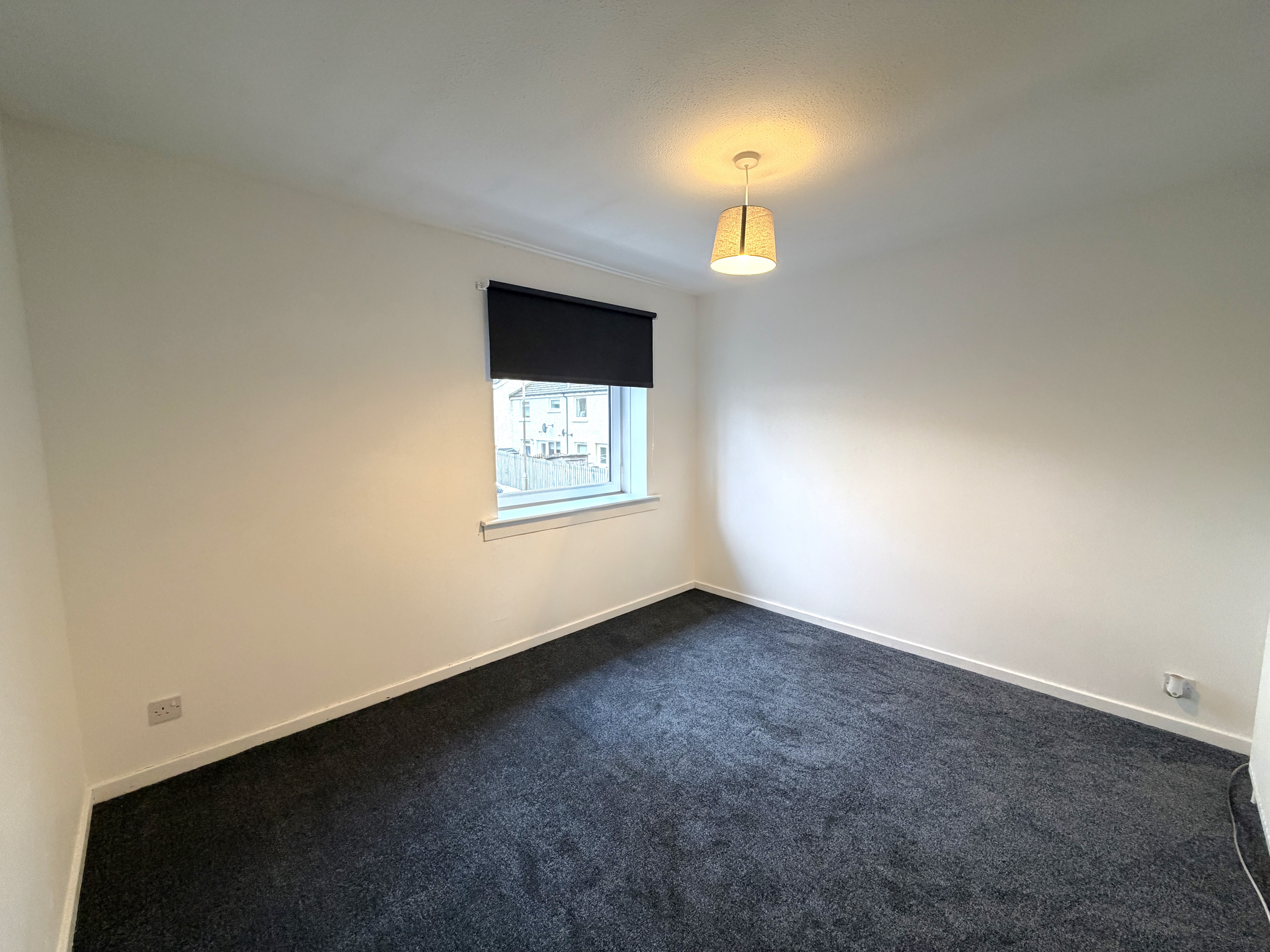 House Woodend Walk in Armadale