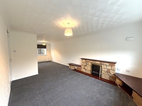 House Woodend Walk in Armadale