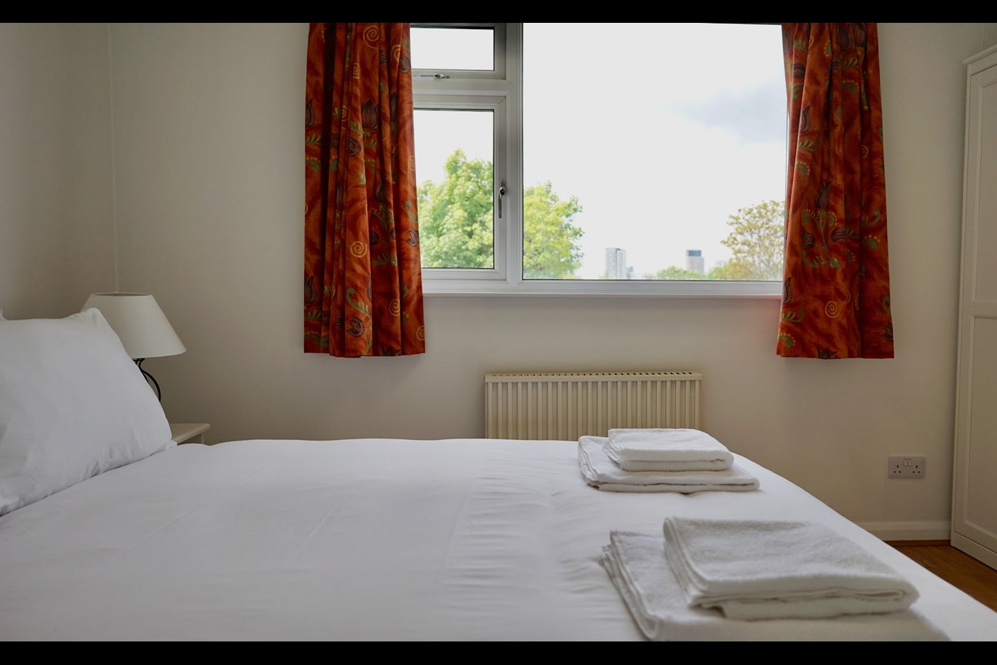 Flat The Glebe in Greater London