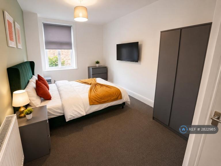 Room Brereton Avenue in Cleethorpes