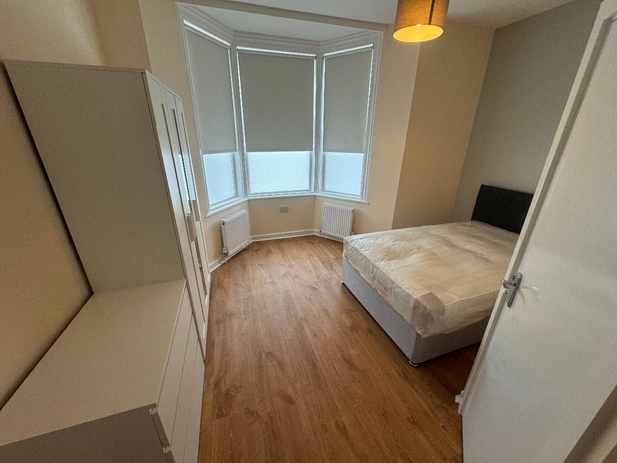 Flat Simonside Terrace in Newcastle upon Tyne