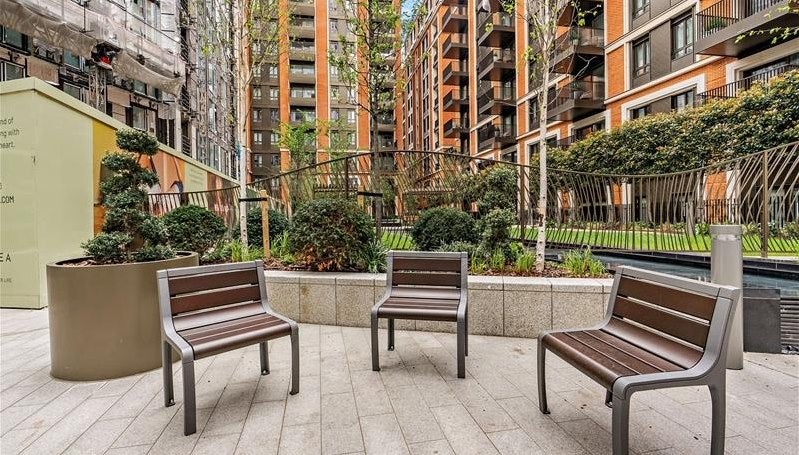 Flat Edgware Road in City of Westminster