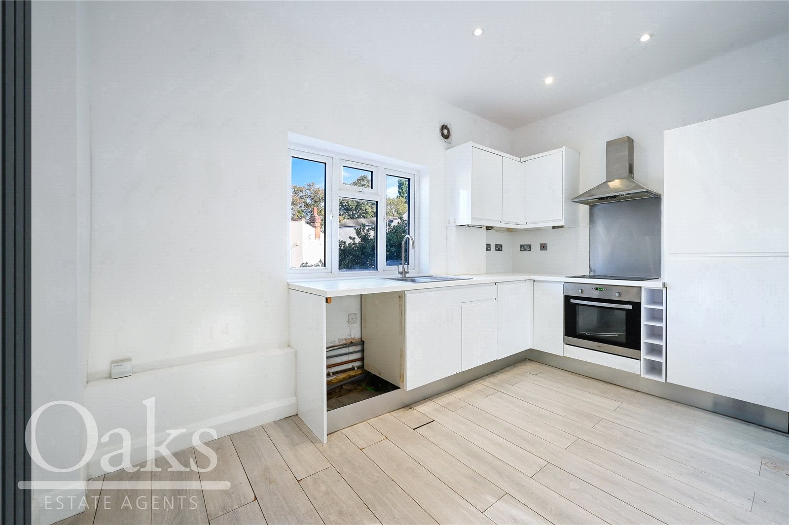 Flat Leicester Road in Greater London