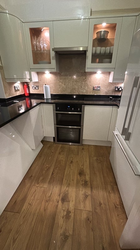 Flat East Passage in City of London